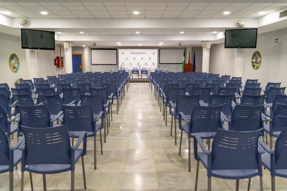 Albergue Inturjoven Sevilla Bagian luar foto