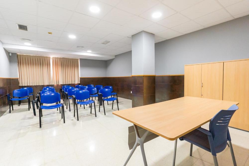Albergue Inturjoven Sevilla Bagian luar foto
