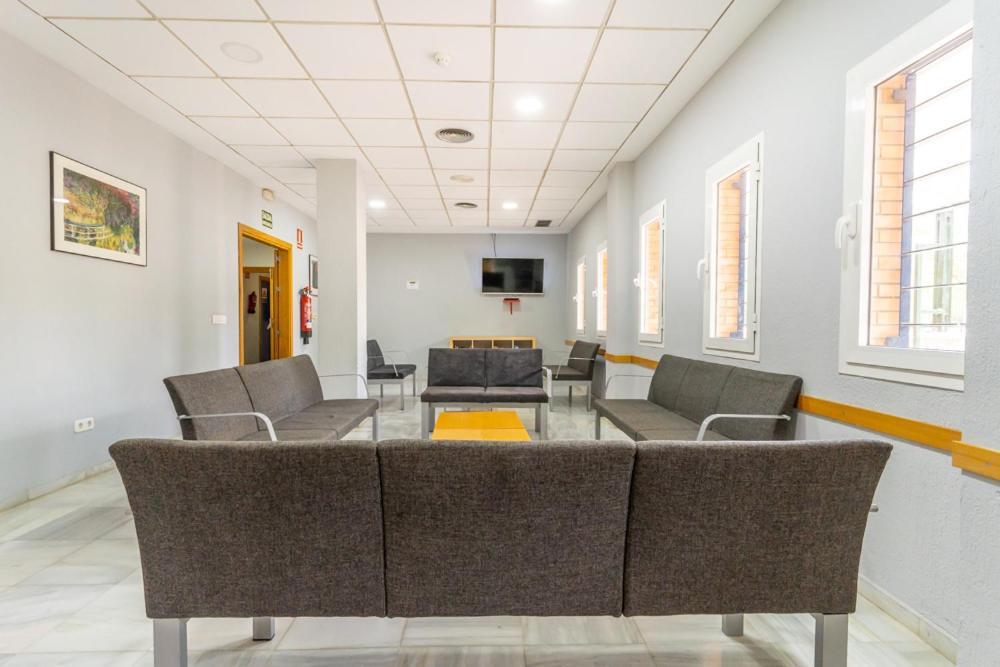 Albergue Inturjoven Sevilla Bagian luar foto