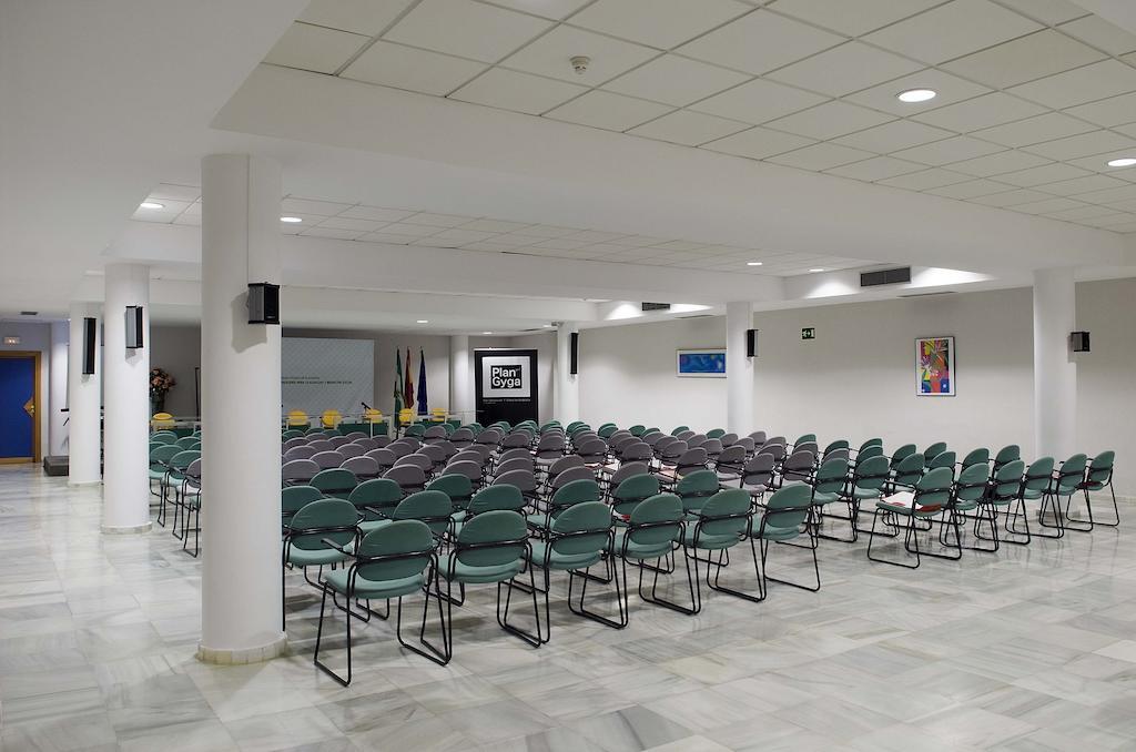 Albergue Inturjoven Sevilla Bagian luar foto