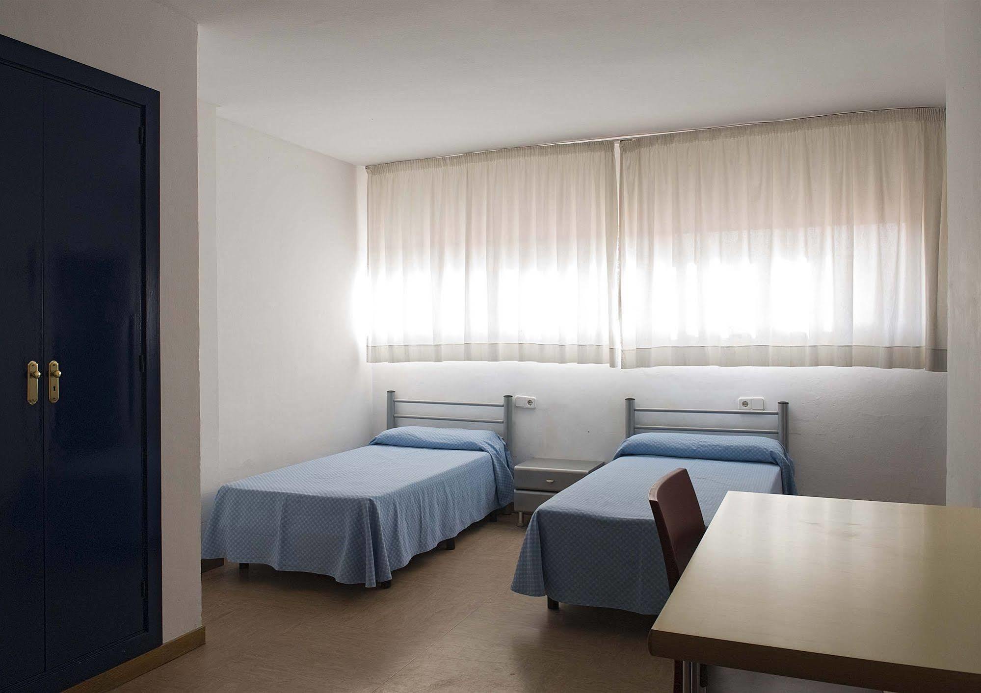Albergue Inturjoven Sevilla Bagian luar foto